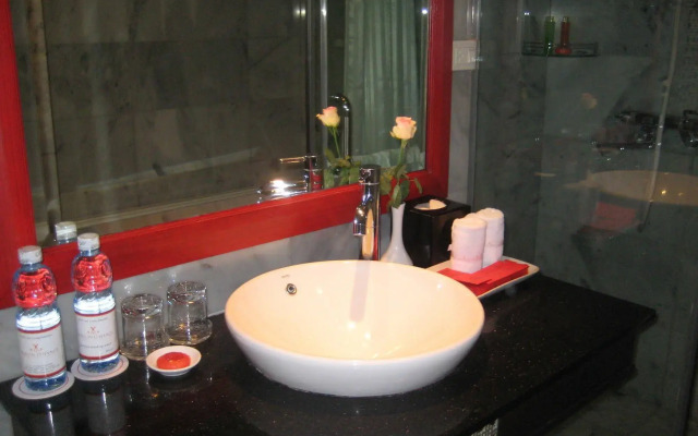 Church Boutique Hotel Hang Trong