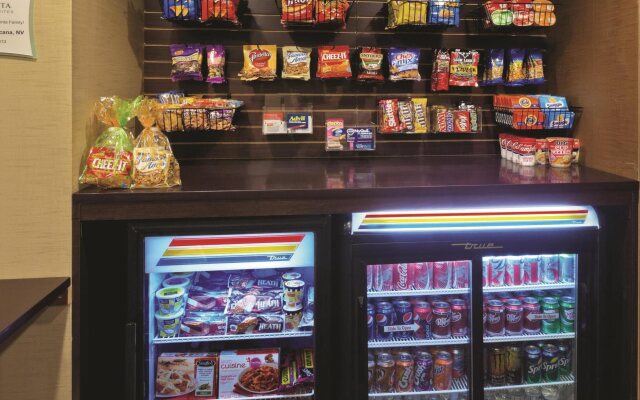 La Quinta Inn & Suites Las Vegas Tropicana