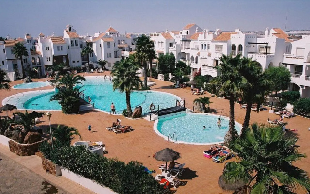 Apartamentos Golf Center