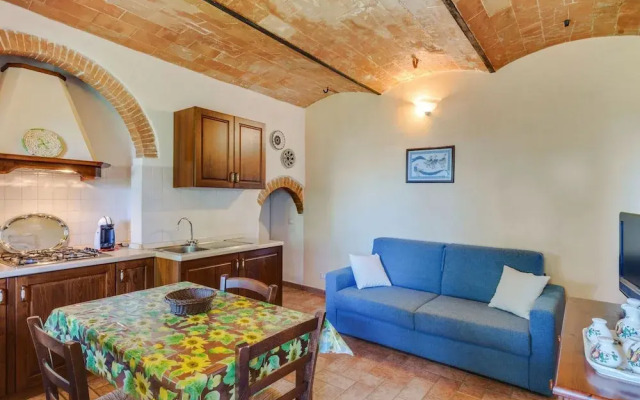 Lavish Holiday Home in Volterra With Pool