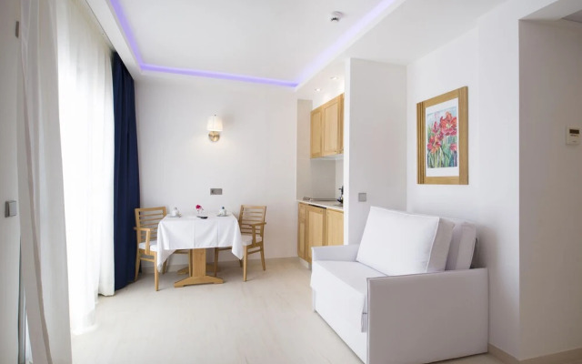 My Way Luxury Ibiza Studios
