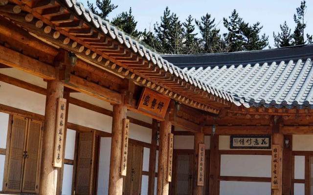 Peepul Hanok Stay