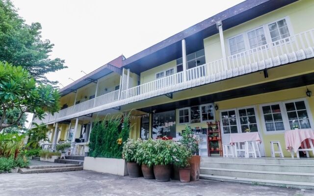Manyi Boutique House
