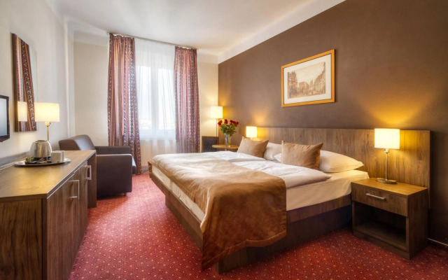 Hotel Harmony