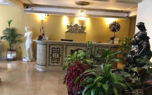 Colony Inn Hotel