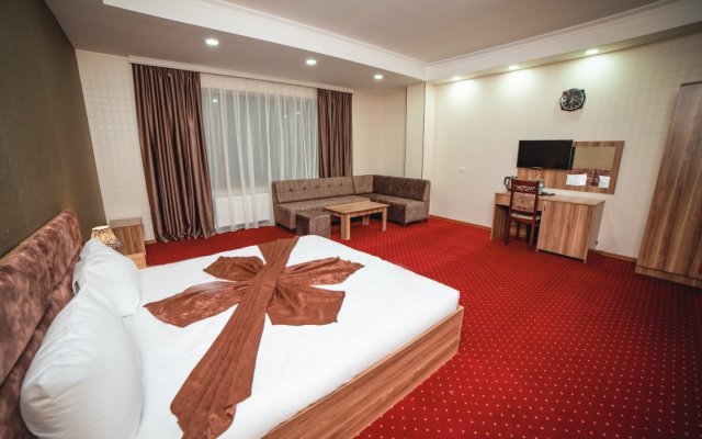 Отель «Континенталь» Баку