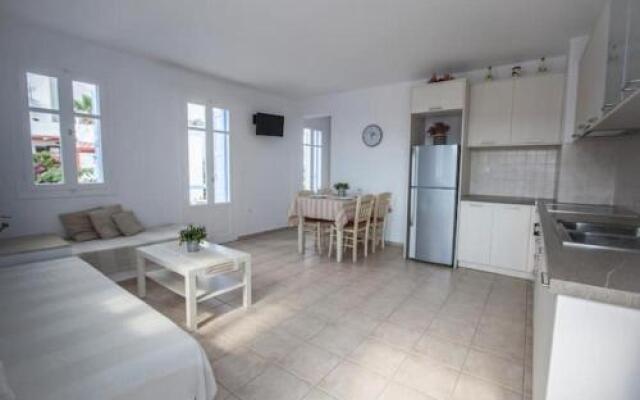 Astarti Homy Apartments Serifos