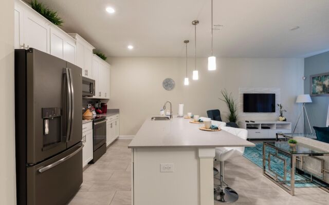 8922sid- NON Renting 042621the Retreat at Champions Gate