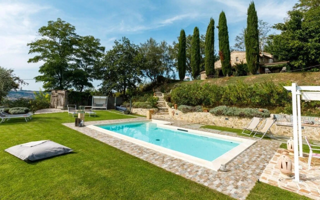 Casalina 8 in Mondaino