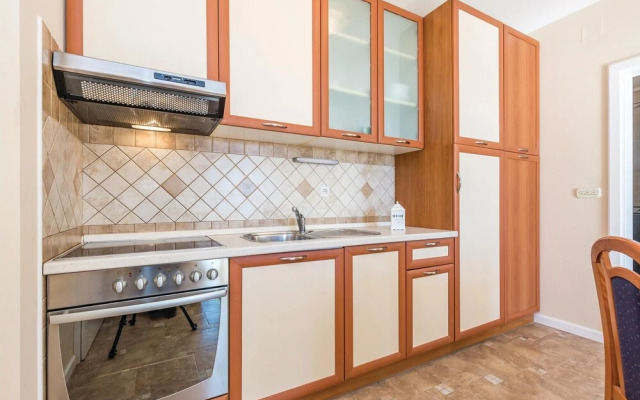 Nice Home in Banjol With Wifi and 2 Bedrooms