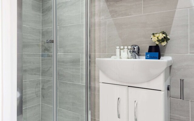 The Armadale Road Residence II