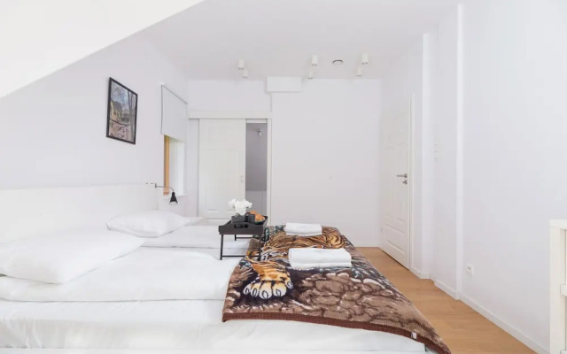 Beautiful House Korzkiew by Renters