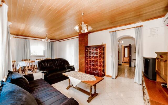 Apartments Jasko / Three Bedroom Jasko 1