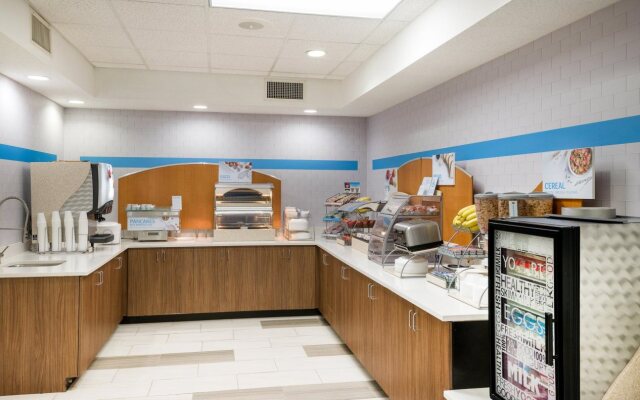 Holiday Inn Express Hillsville by IHG