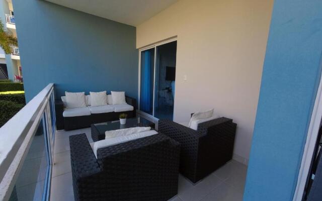 H2 Exclusive apartment near the the ocean