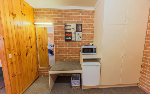 Country Roads Motor Inn Naracoorte