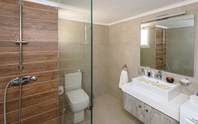 Aspasias Luxury Suite