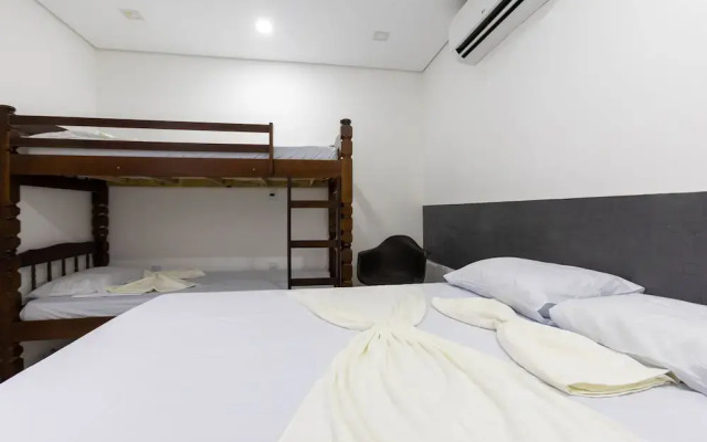 Cobertura a Beira mar com Piscina e Churrasqueira