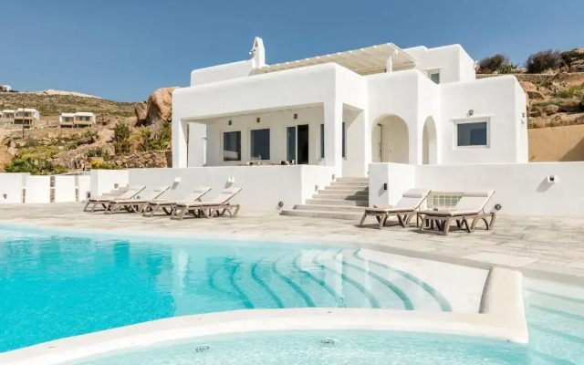 Villa Agatha With Private Pool Outdoor Jacuzzi