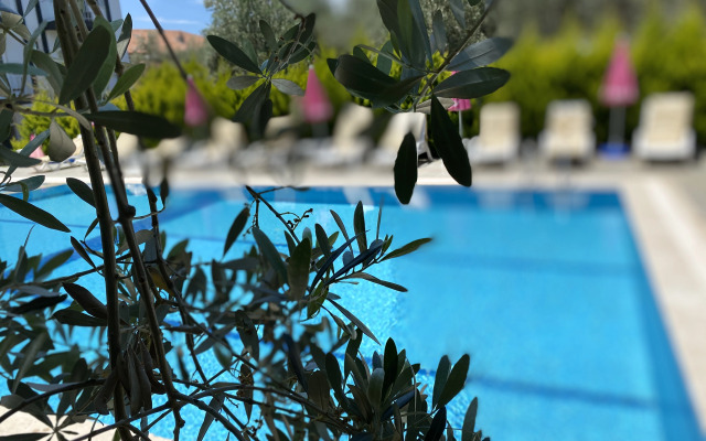 Doga Hotel