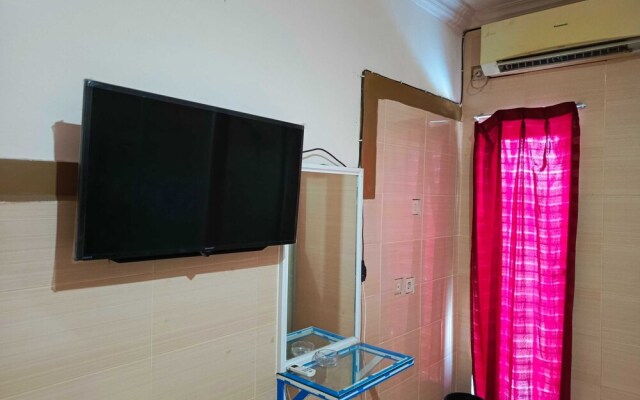 OYO 93278 Wisma Syariah Lahundape