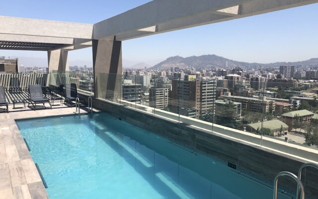 Plaza Ñuñoa - Metro Chile España