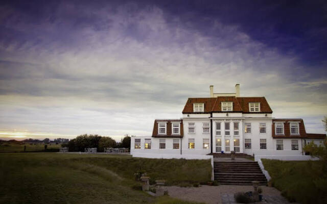 Romney Bay House