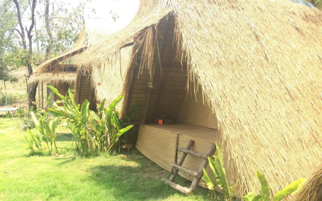 Pai Bamboo Hut Resort
