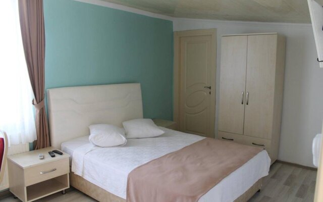 Kirmizi Yali Motel