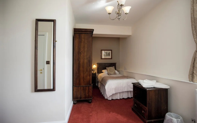 White Lion Royal Hotel