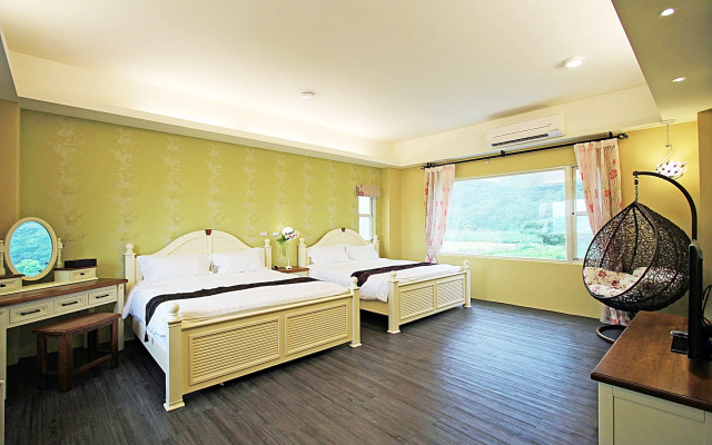 Cai Feng B&B