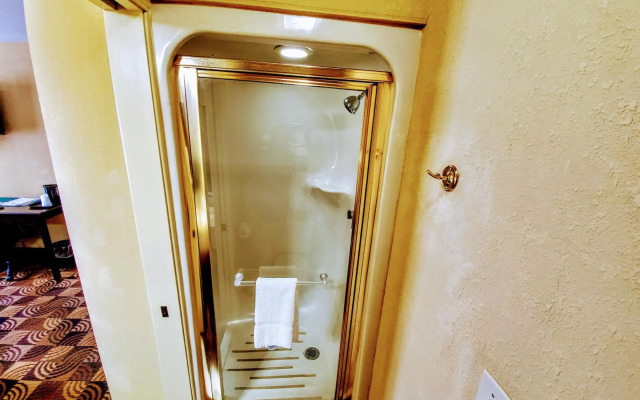 Quality Inn Brunswick Cleveland South