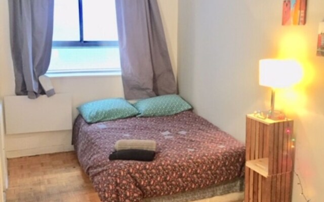 Studio Downtown - Metro Sherbrooke