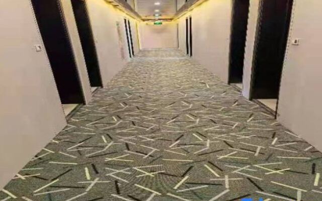 Yuejia Hotel (Chuancheng South Road)