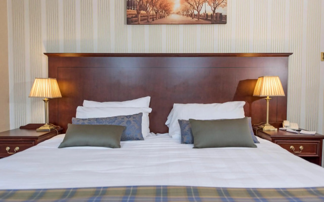 Salutation Hotel