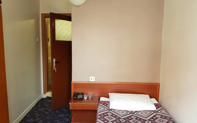 Ferah Otel