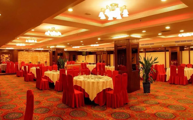 Oriental Hotel TongXiang