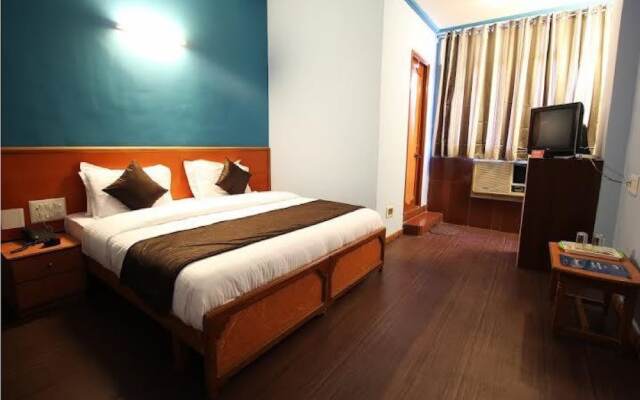 Hotel Peace Inn