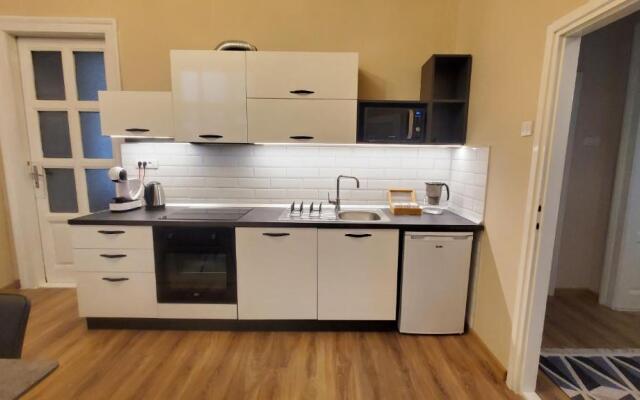 Yes Apartment, Belgrade Center