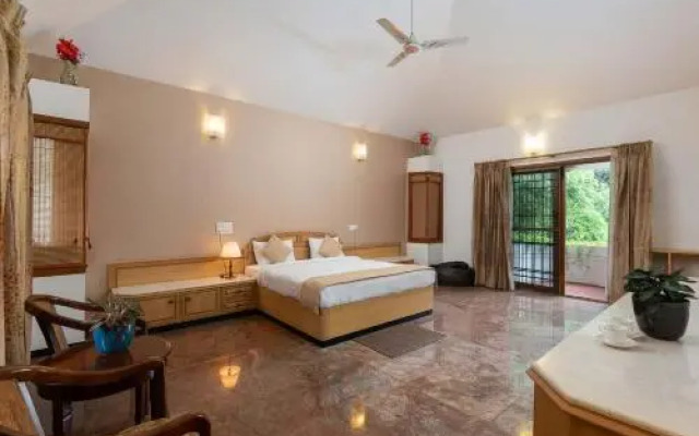 Dwarak Inn