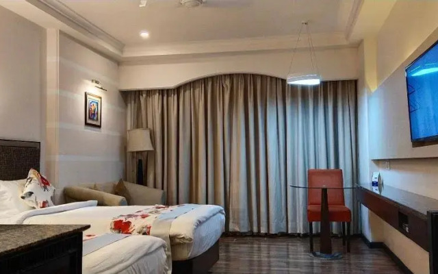 Fortune Inn Riviera Hotel