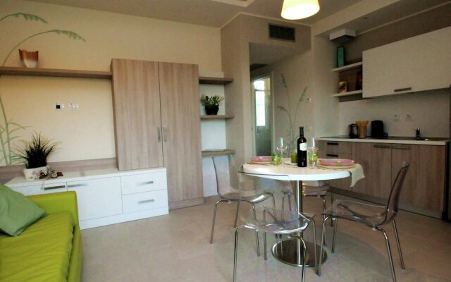 New Residence by Lake Iseo, Surrounded by Green
