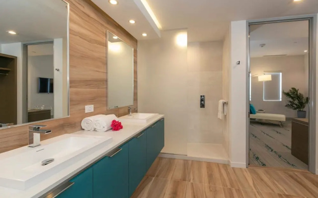 Marketplace Suites