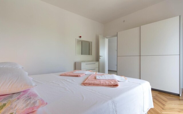 Beautiful Home in Medulin With Wifi and 3 Bedrooms