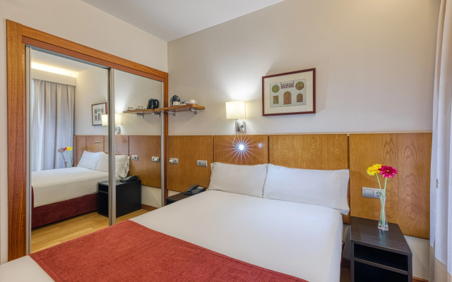 Senator Granada Hotel