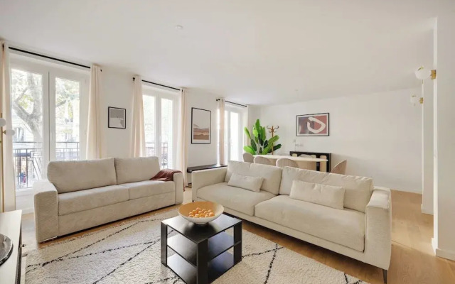 Superb apt a/c - 2br/6p - St Germain-des-pres