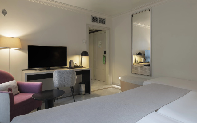 Vincci Albayzin Hotel