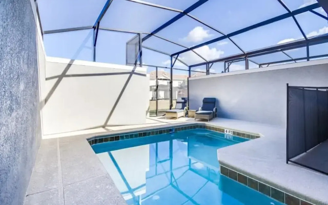 4832rc 4 Bedroom Townhouse by Redawning