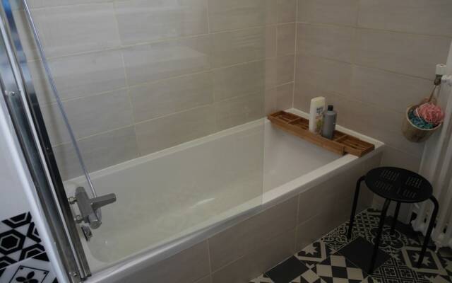 Auvernia hasi - Chez l'auvergnate