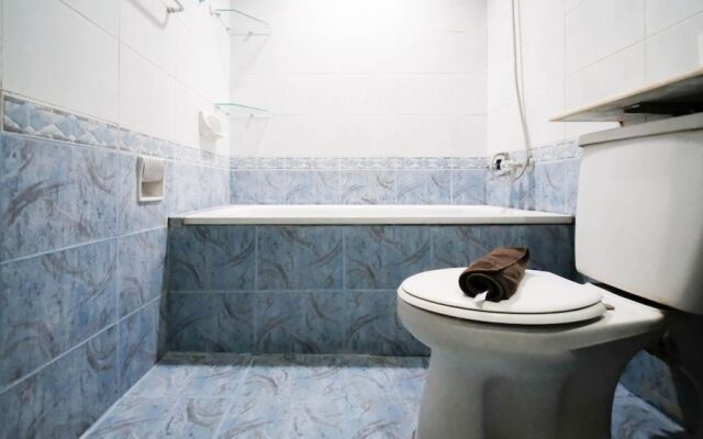 Best Deal And Homey 2Br At Taman Beverly Apartment